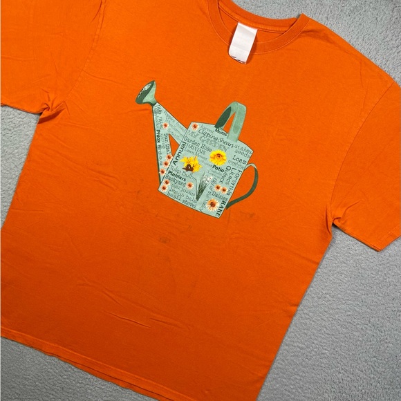 American Vintage Tops - Vintage y2k gardening‎ watering can T-shirt